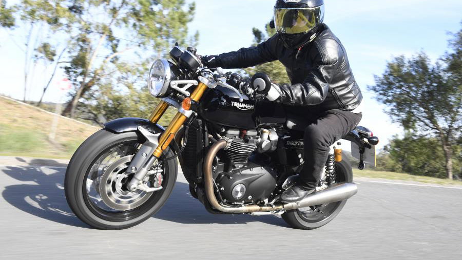 Triumph Thruxton RS Visordown Review